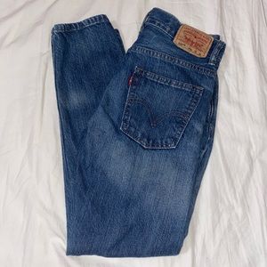 Vintage Levis dark wash 520 straight jeans